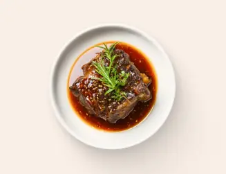 Голяшка из мраморной говядины